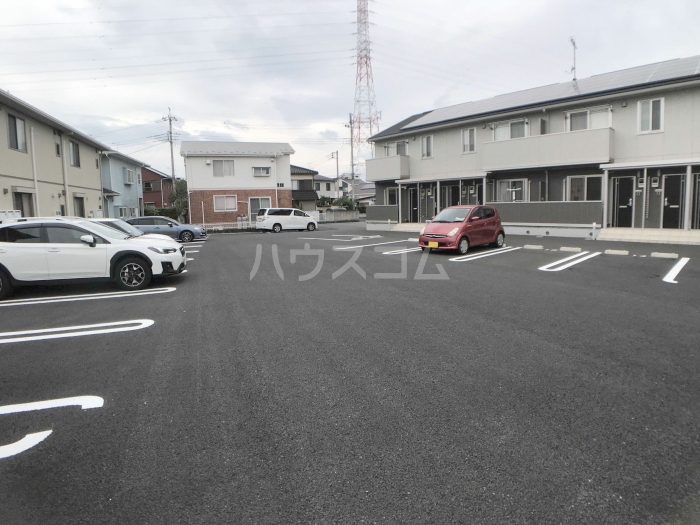 19/22 駐車場