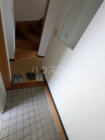 14/30 玄関