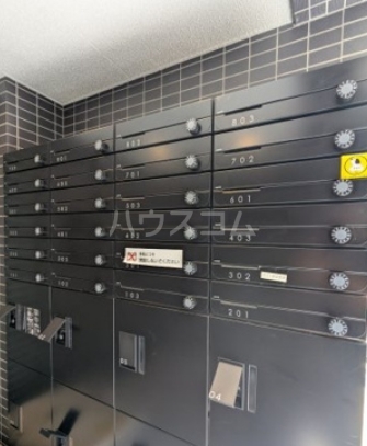 16/26 エントランス
