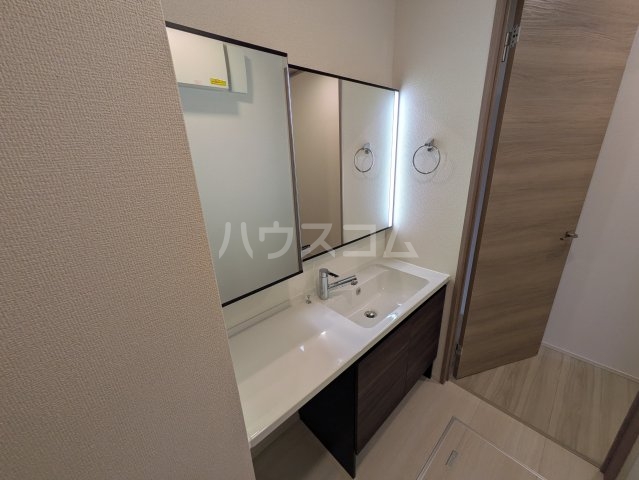 20/30 洗面