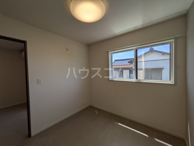8/25 寝室