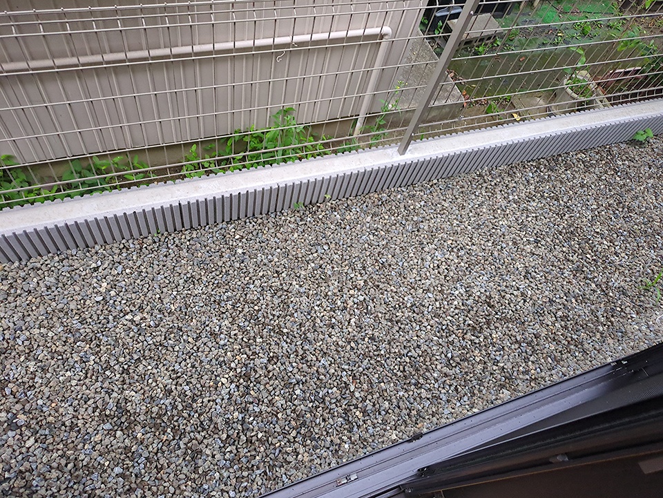 15/23 バルコニー