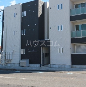 14/22 エントランス