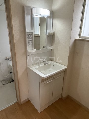 17/30 洗面