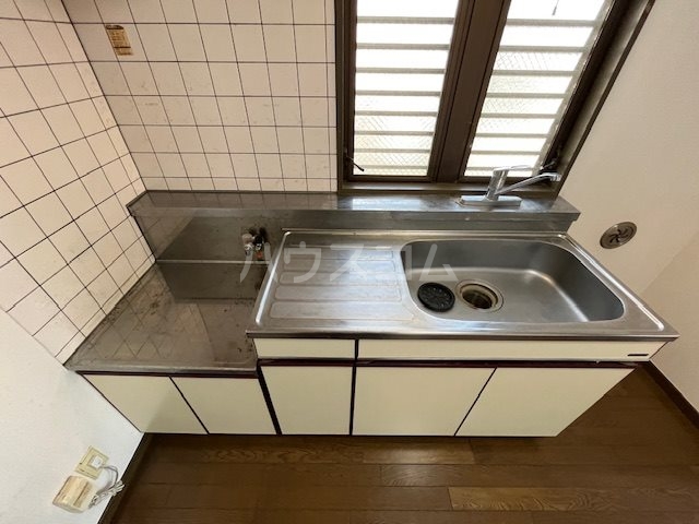 13/30 キッチン