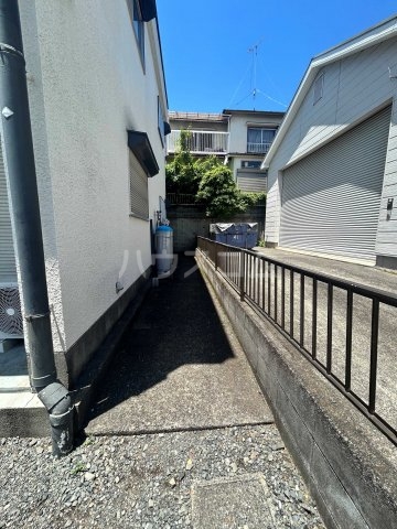 21/30 エントランス