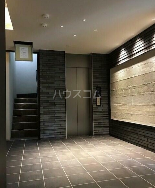 2/10 エントランス
