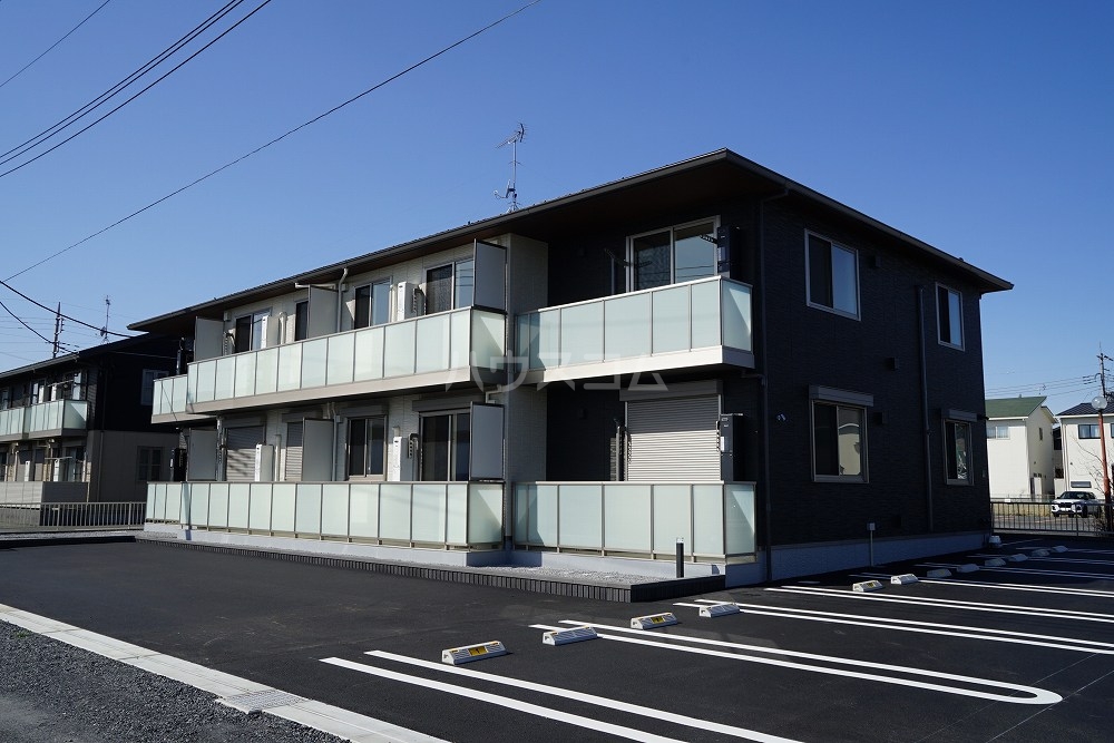 13/21 駐車場