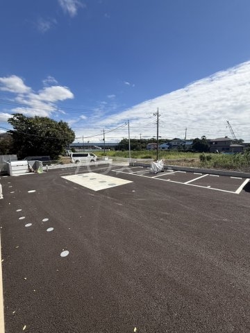 28/30 駐車場