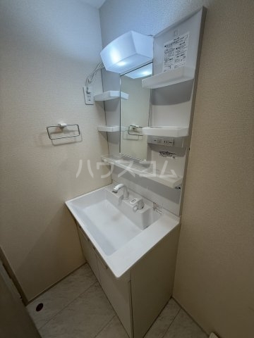 13/30 洗面