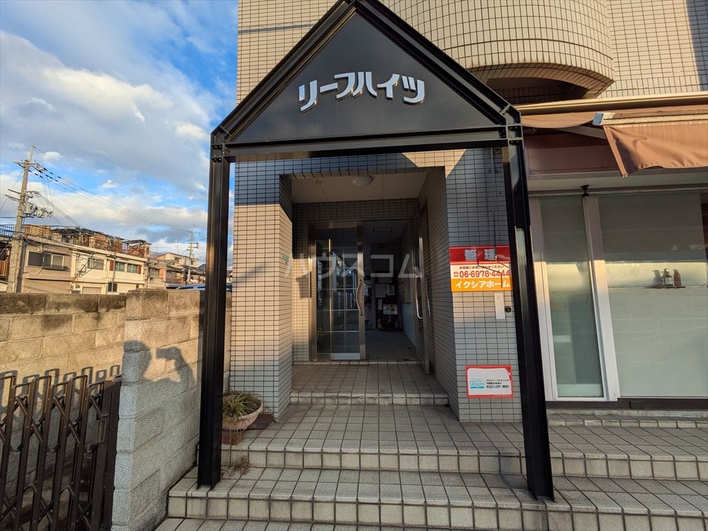 2/3 エントランス