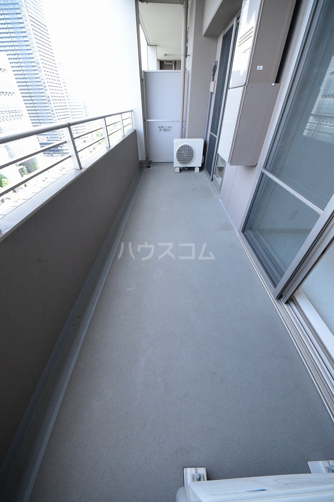 25/30 バルコニー