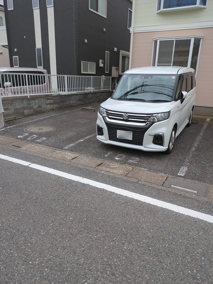 18/24 駐車場