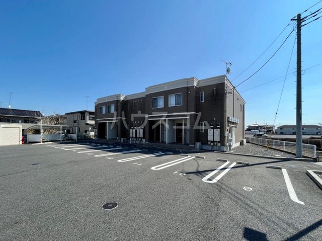 22/26 駐車場