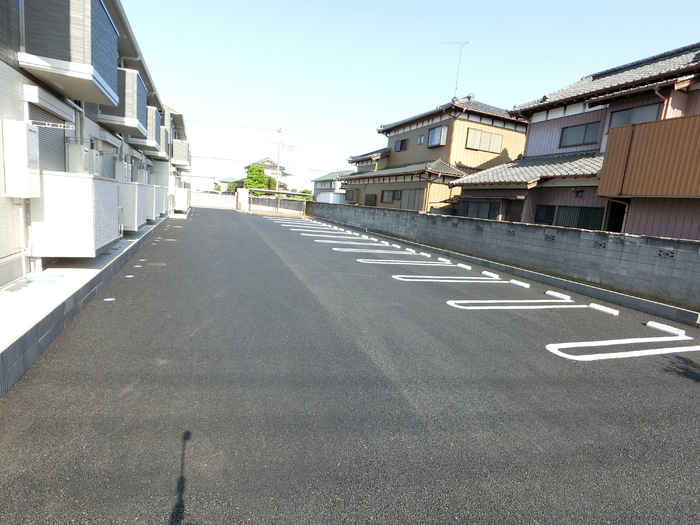 19/25 駐車場
