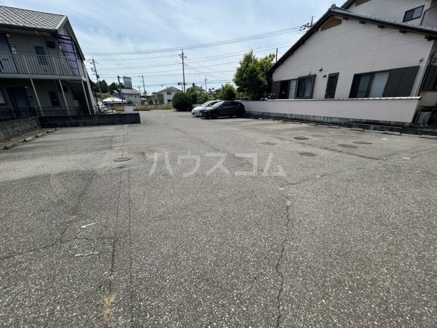 3/4 駐車場