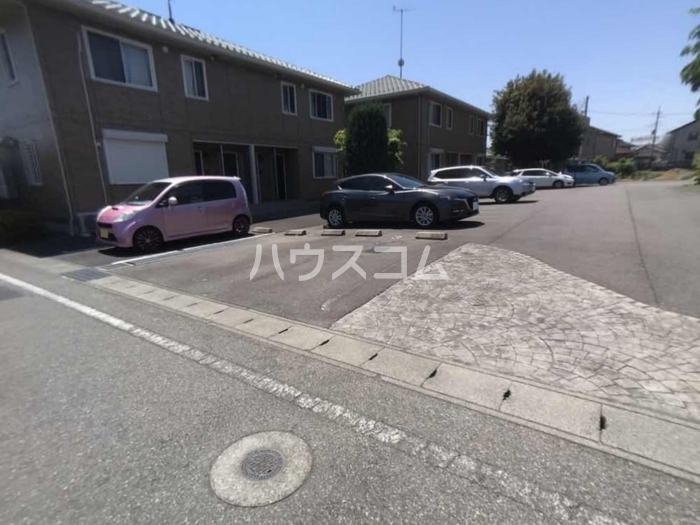 21/30 駐車場