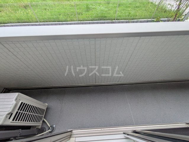 20/27 バルコニー
