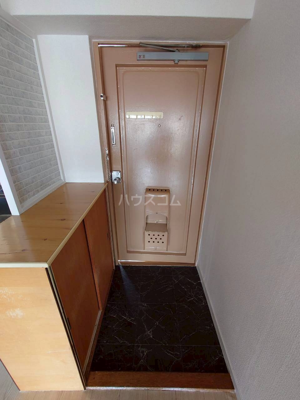13/30 玄関