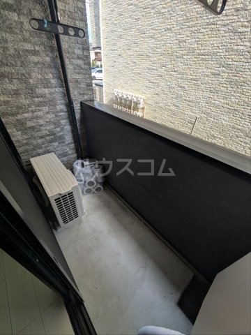 13/22 バルコニー