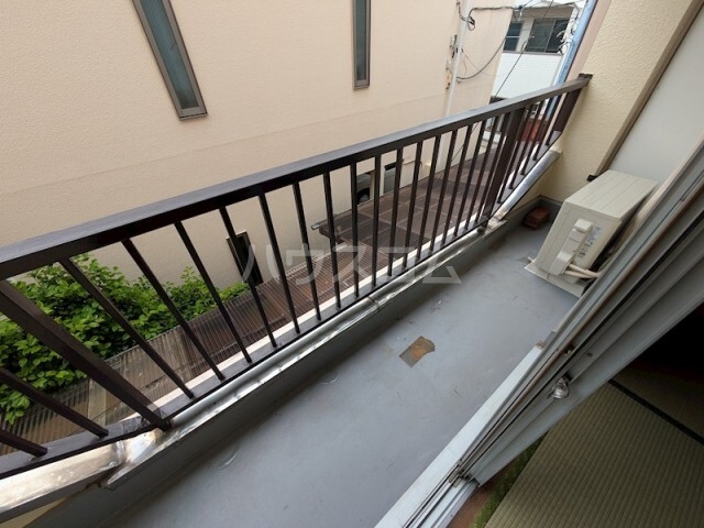 14/28 バルコニー