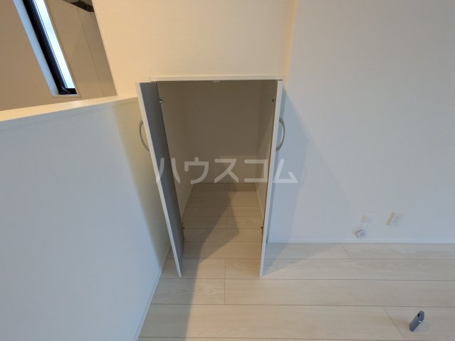 14/30 収納