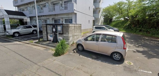 16/26 駐車場