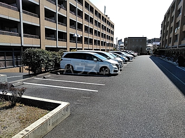 24/30 駐車場