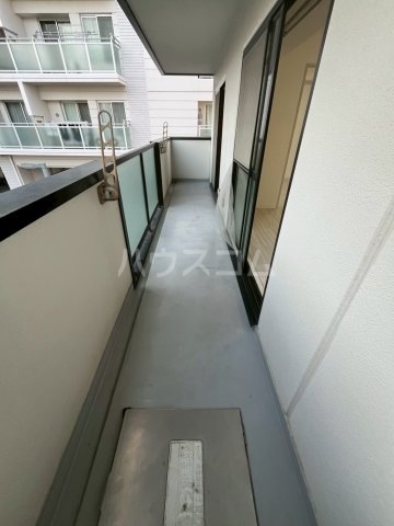 21/30 バルコニー