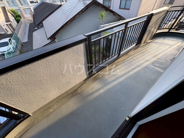 19/30 バルコニー
