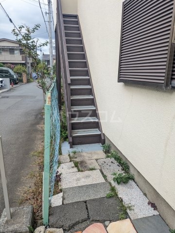 2/5 エントランス
