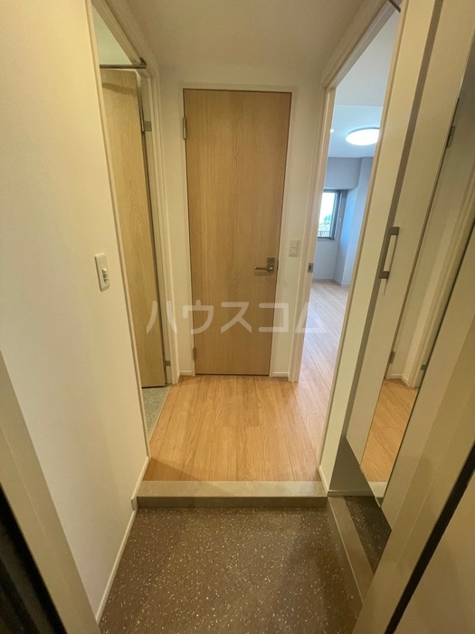 5/19 玄関