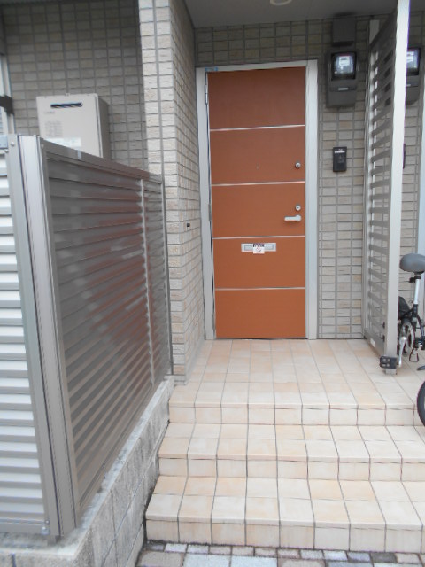 2/3 エントランス