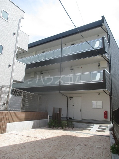 2/30 外観