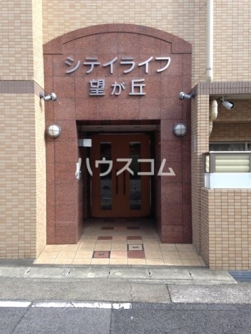 15/23 エントランス