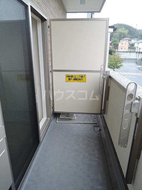 16/28 バルコニー