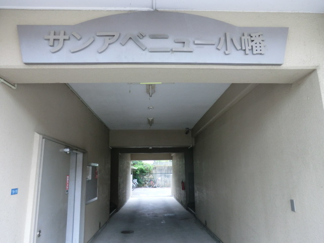 24/30 エントランス