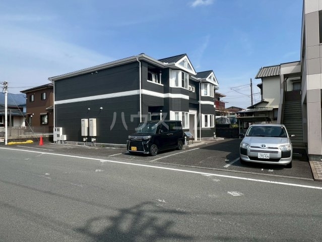 18/19 駐車場