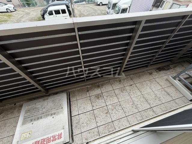 25/30 バルコニー