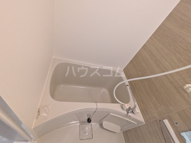 14/23 浴室