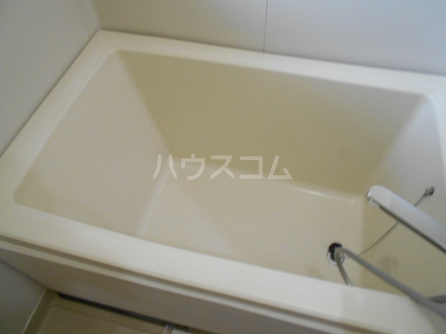 17/30 浴室