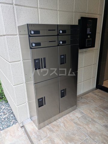 21/25 エントランス