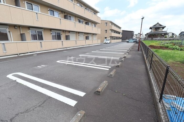 17/20 駐車場