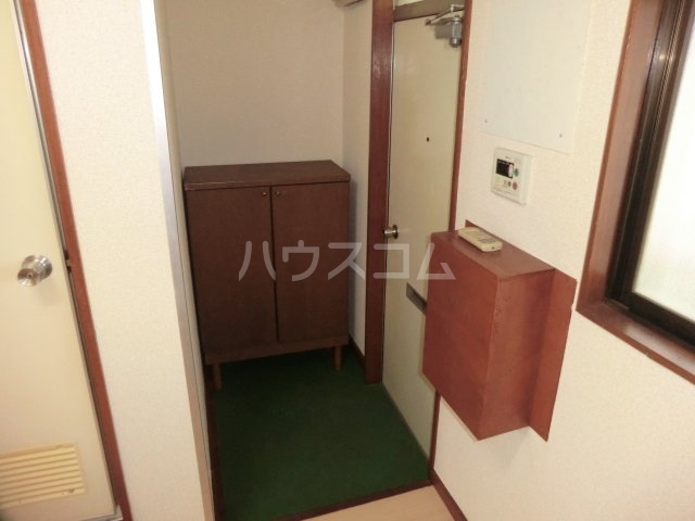 5/18 玄関