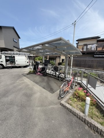 23/30 駐車場