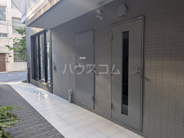 20/26 エントランス