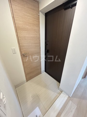 13/30 玄関