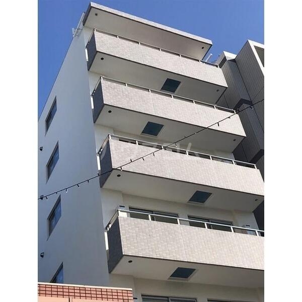1/4 外観