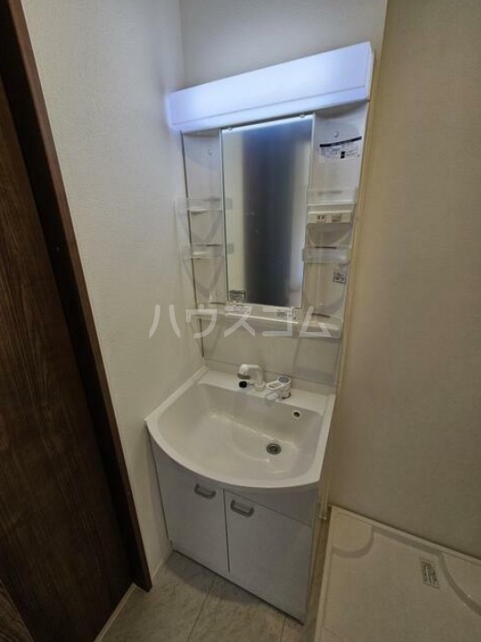 13/23 洗面