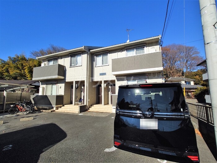 23/30 駐車場